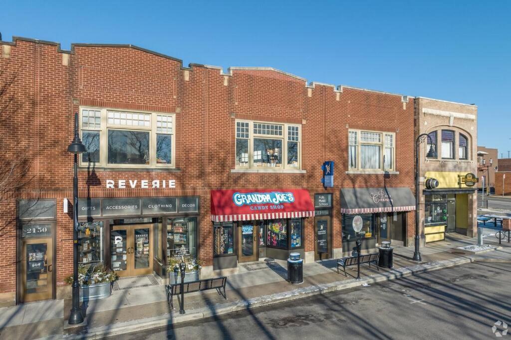 Central Falls Hideaway Cuyahoga Falls Exteriör bild